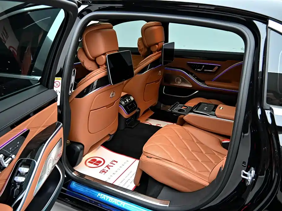 Mercedes-Benz Maybach S-Class 2025 Model S 480 4MATIC фото 12