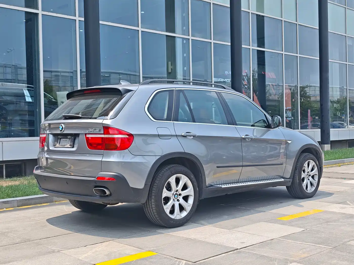 BMW X5 (Import) 2008 2008 Model xDrive48i Luxury Type