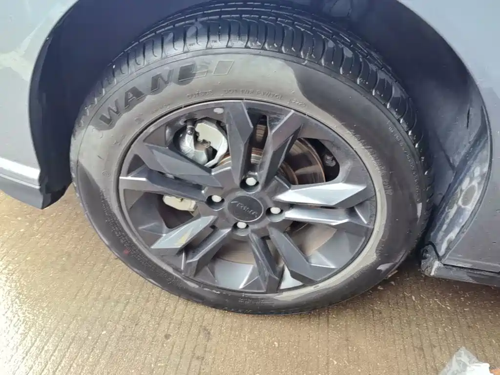 Dongfeng Aeolus Yixuan 2025 2025 1.5L Auto Luxury