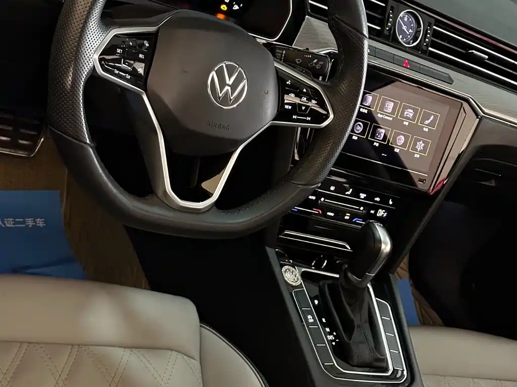 Volkswagen Magotan 2023 2 Million Units Anniversary Edition 330TSI DSG Leading Type фото 22
