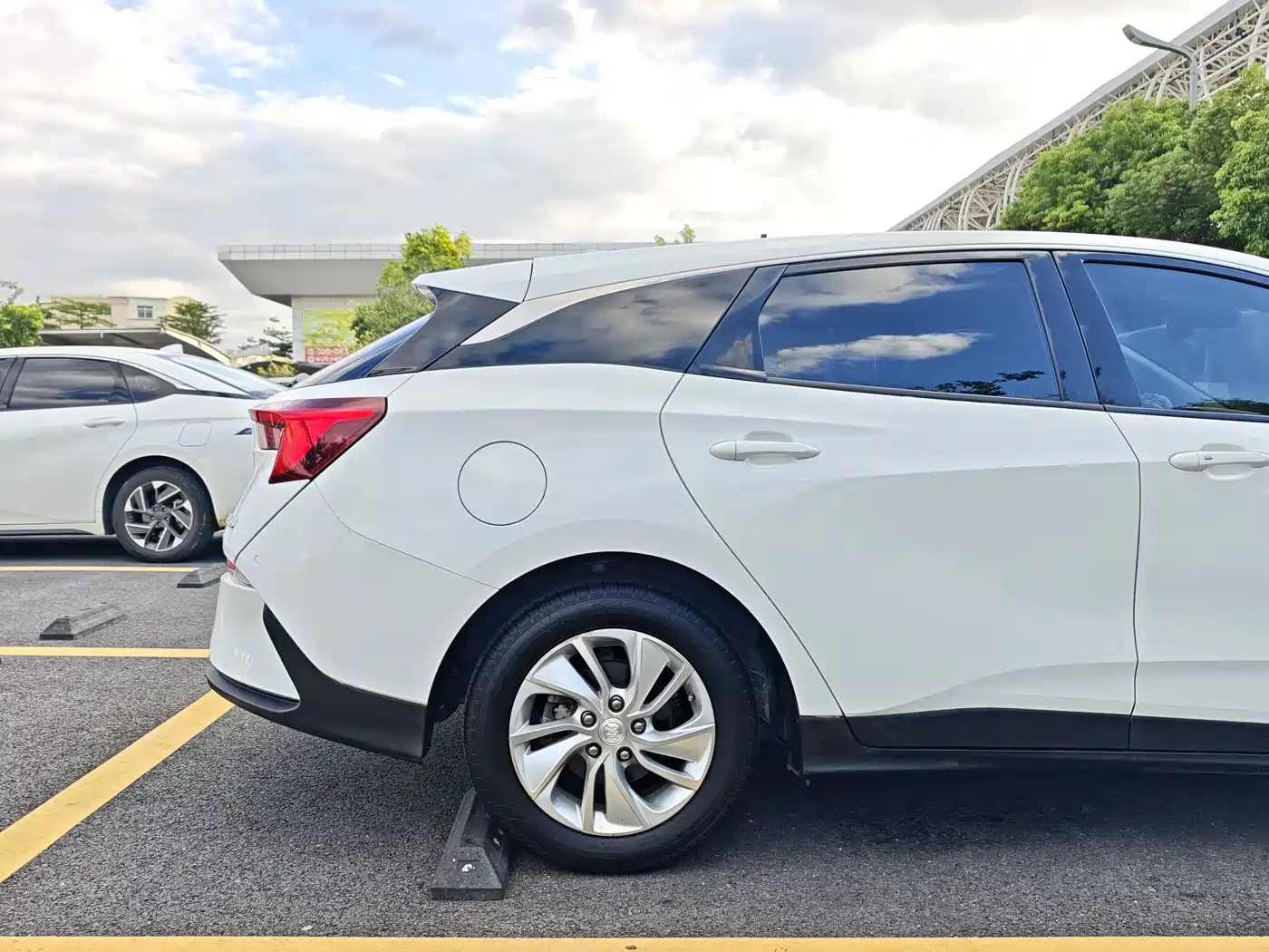 Buick Velite 6 2020 2020 Plug-in Hybrid Connected Fashion Edition