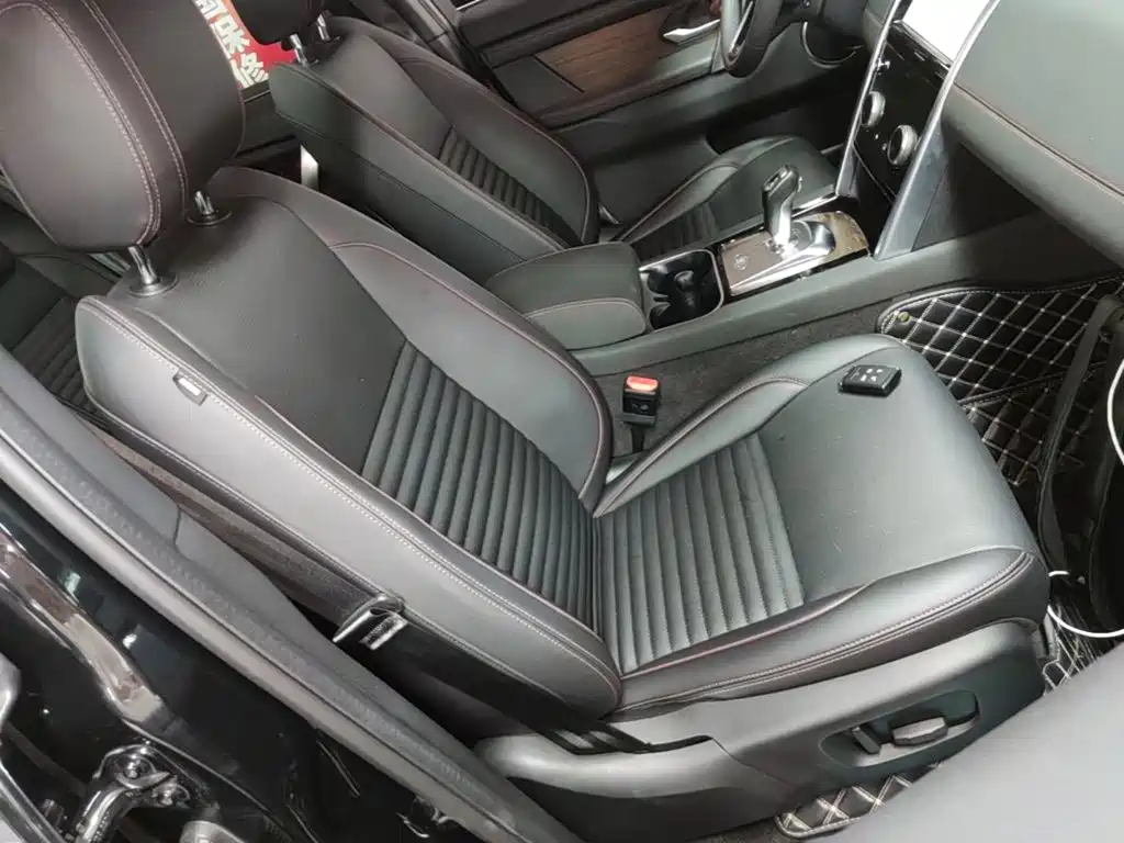 Фото 25 - Land Rover Discovery Sport