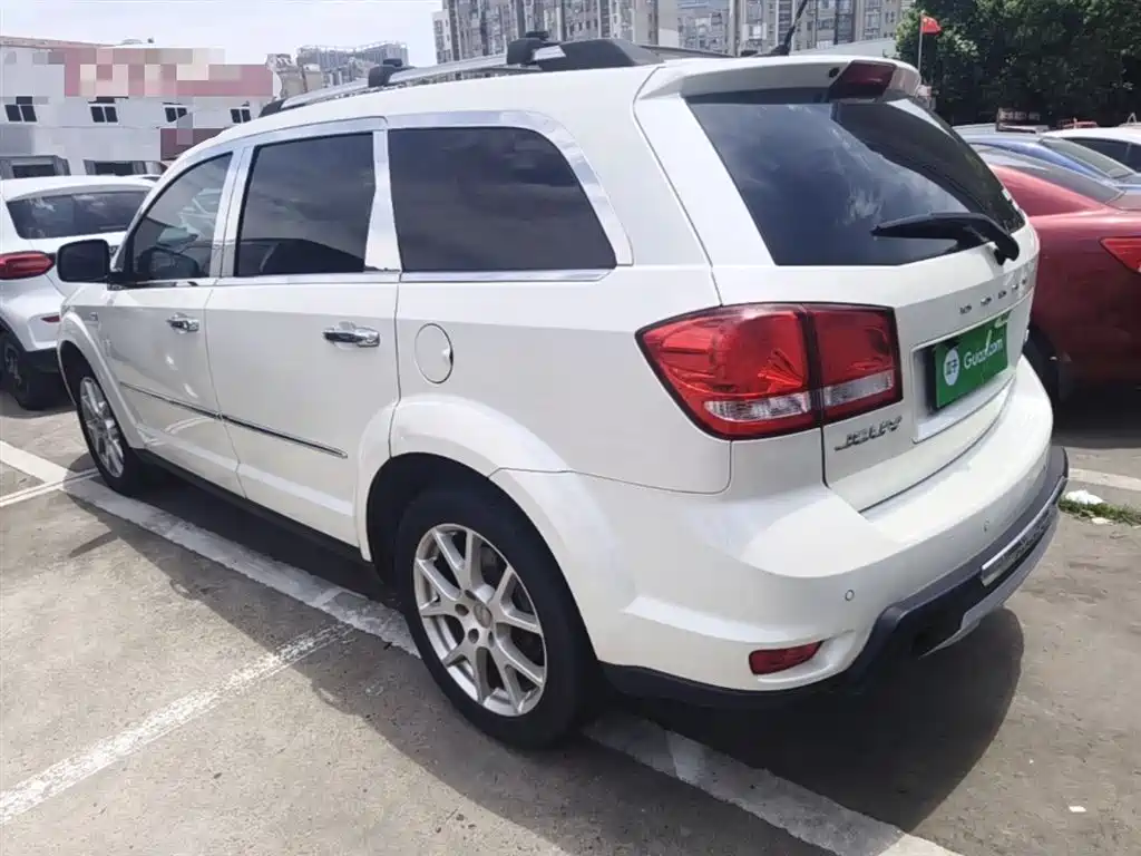 Dodge Journey 2016 2013 Model 2.4L 2WD Premium Edition