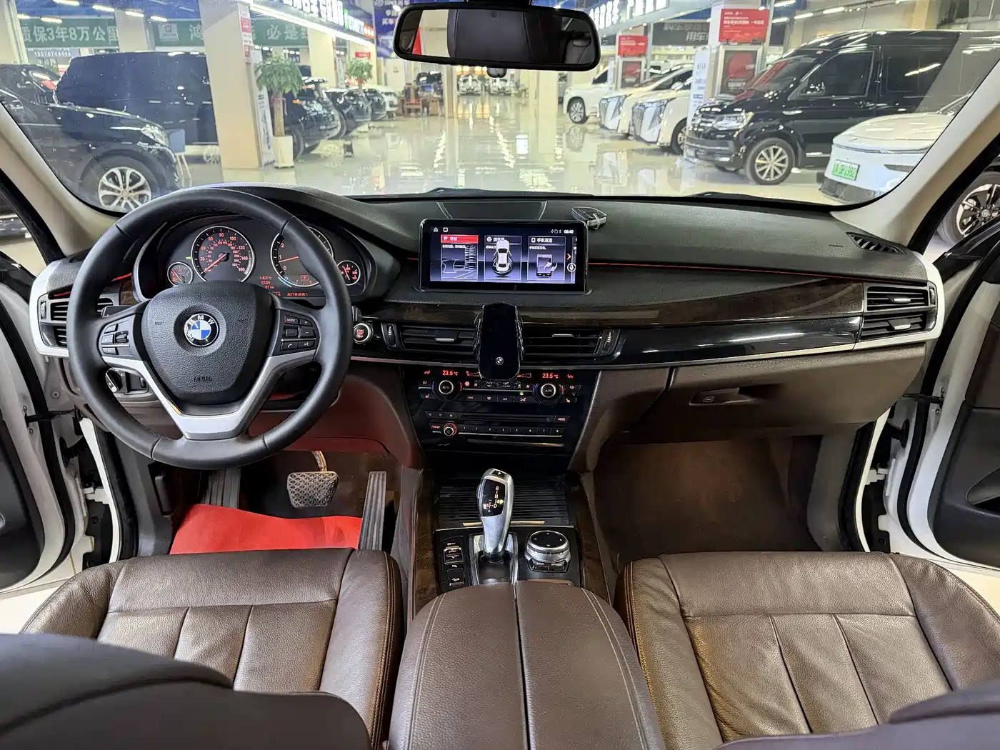 BMW X5 (Import) фото 11