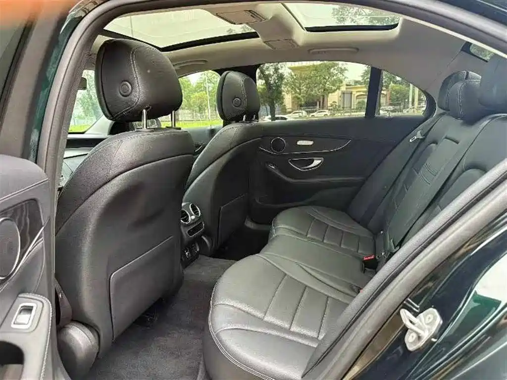 Mercedes-Benz C-Class 2020 C 260 L Sport фото 6