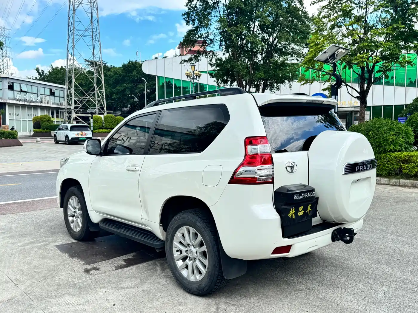 2017 Toyota Prado (Import)