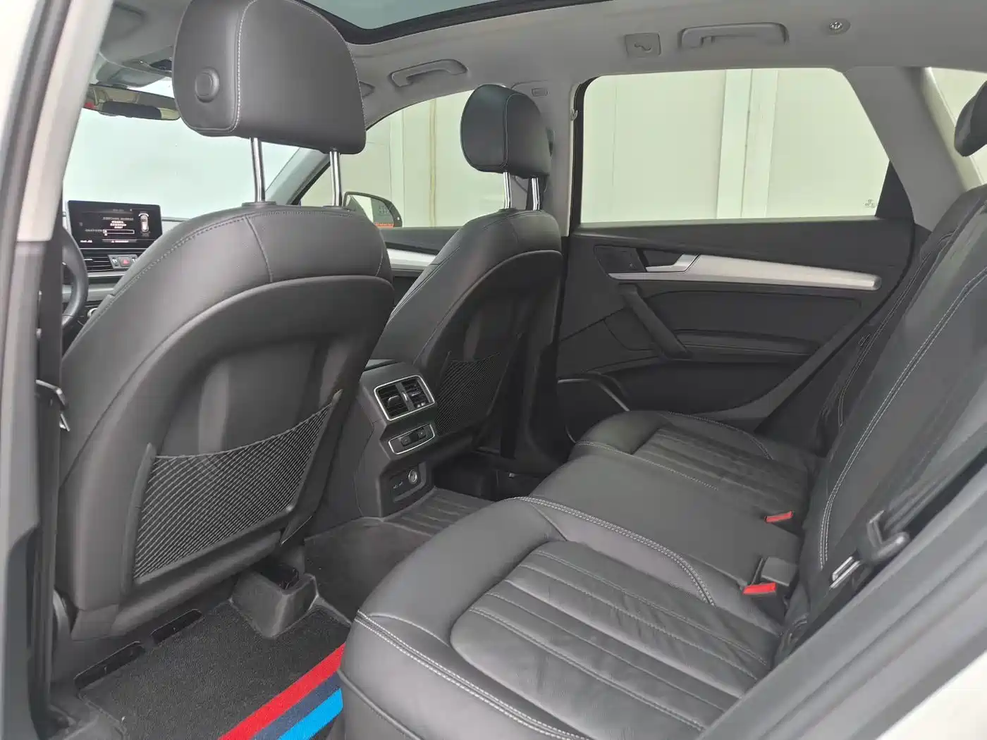 Audi Q5L 2020 Facelift 40 TFSI Honor Fashion фото 6