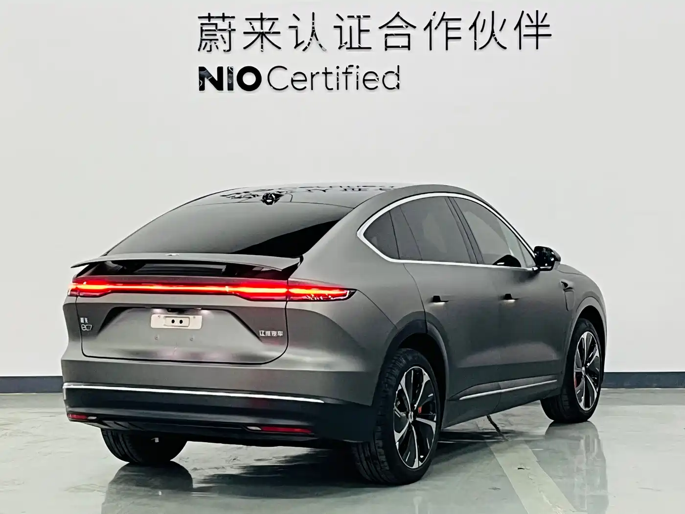 NIO NIO EC7