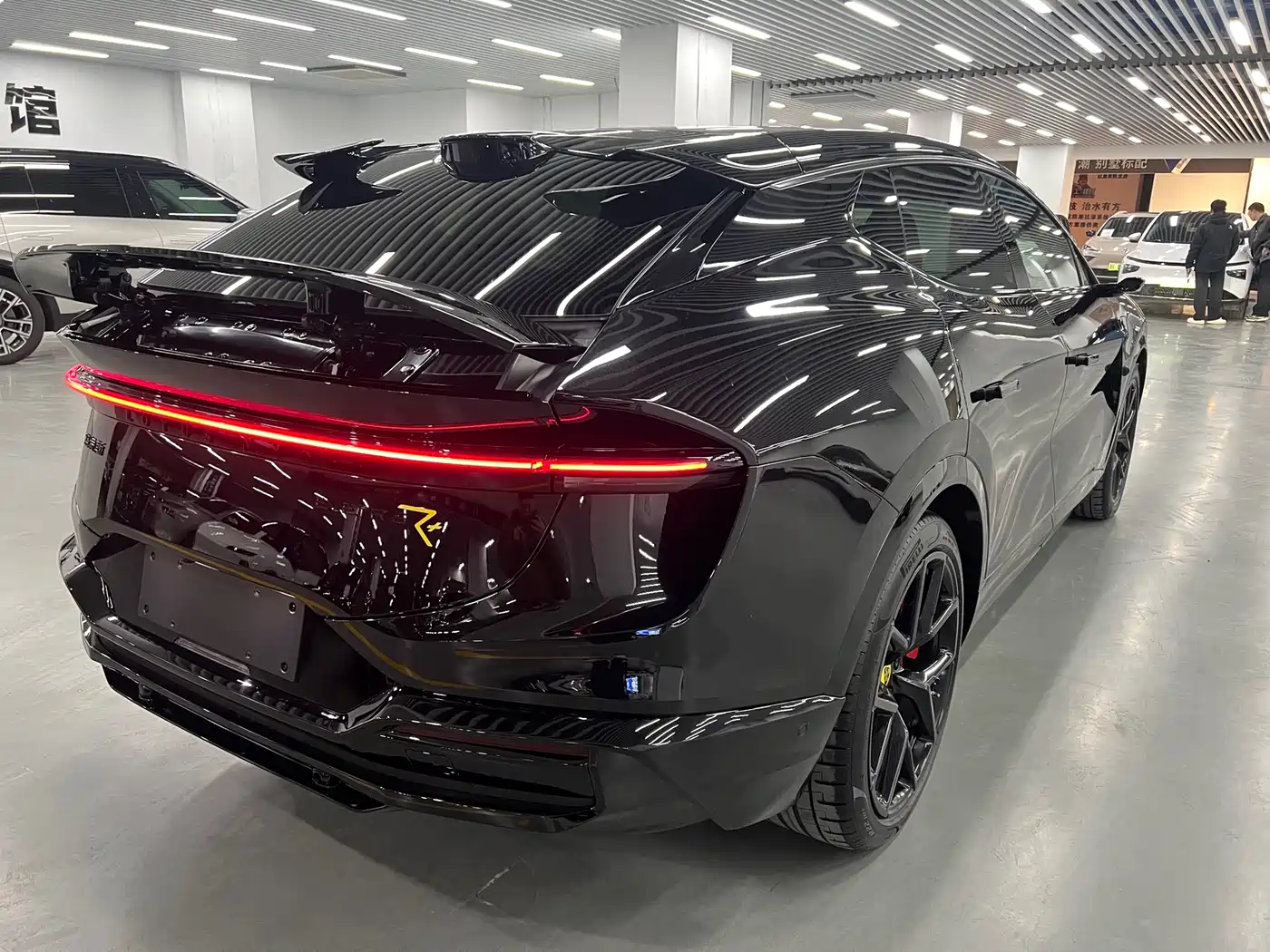 LOTUS SPORTS CAR ELETRE