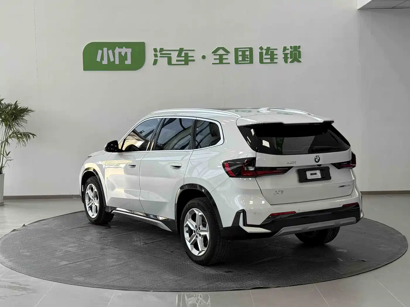 BMW X1 2024 sDrive20Li X Design Package фото 5
