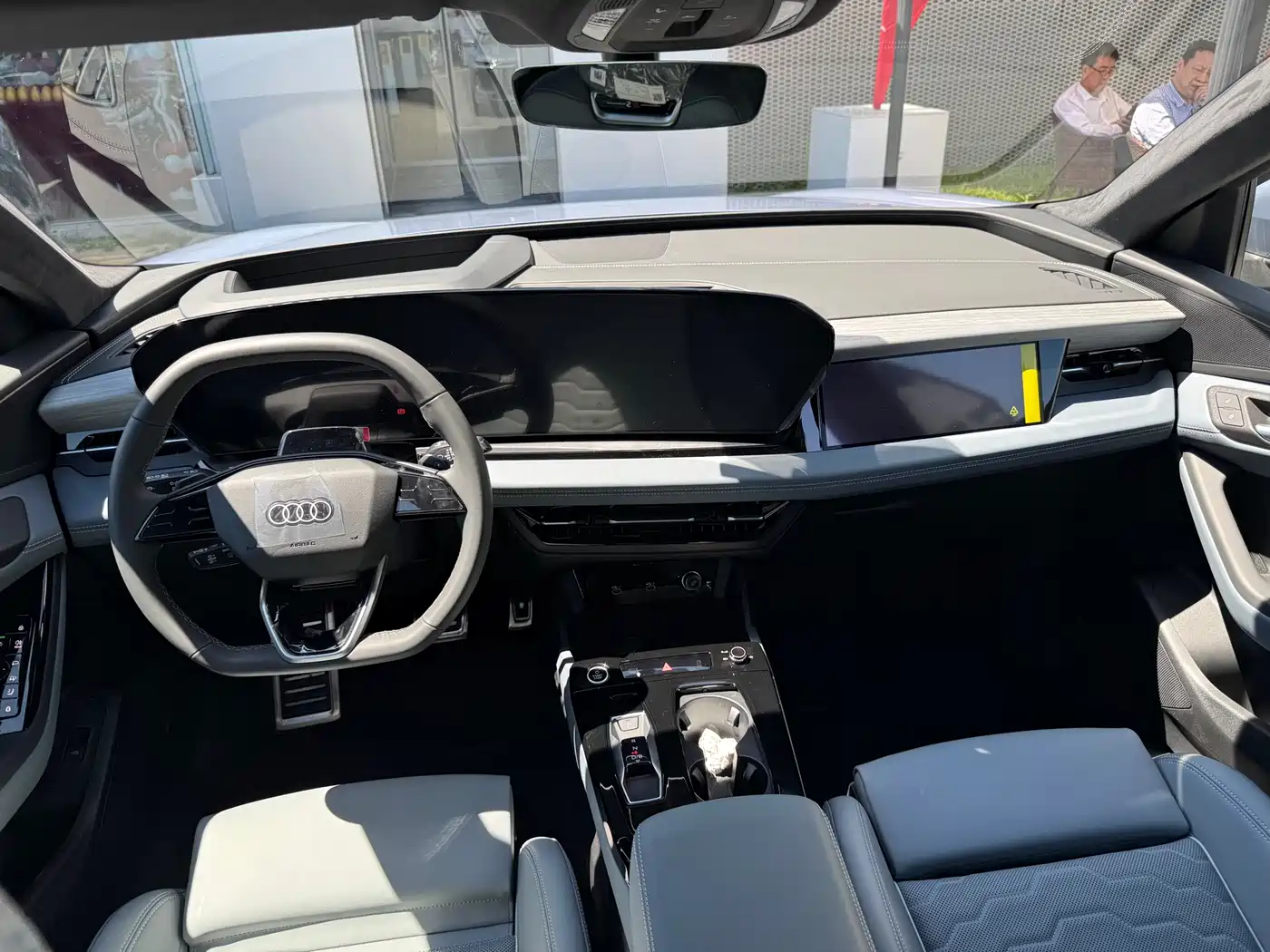 Audi Q6L e-tron 2025 Extended Range Edition фото 8