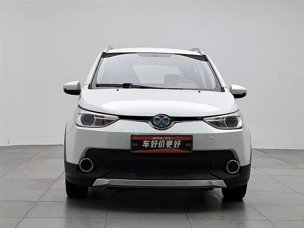 BAIC EC