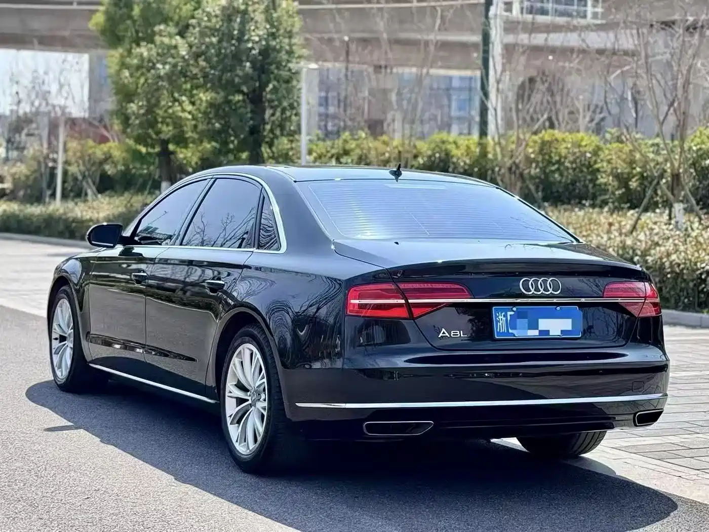 Audi A8 2014 A8L 45 TFSI quattro Comfort фото 4
