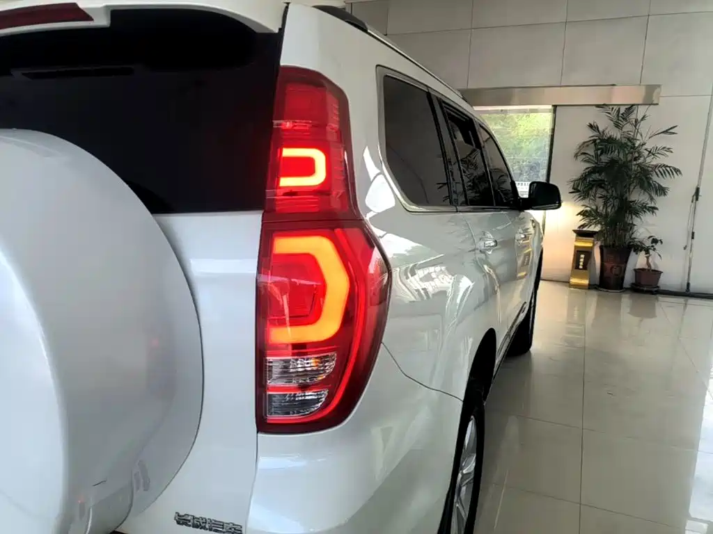 Haval H9 2018 2017 2.0T Diesel 4WD Premium 5-seater