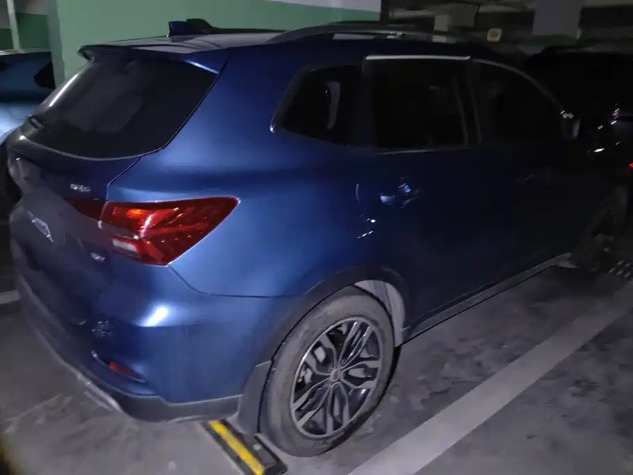 Фото 3 - Roewe RX5