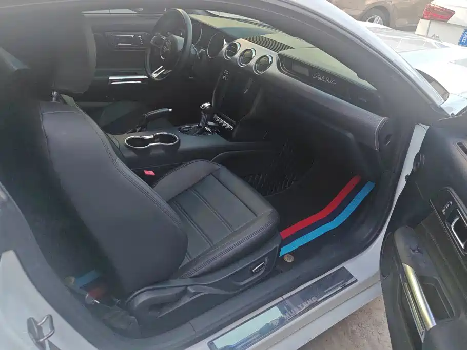 Ford Mustang 2015 2015 2.3T Performance Edition