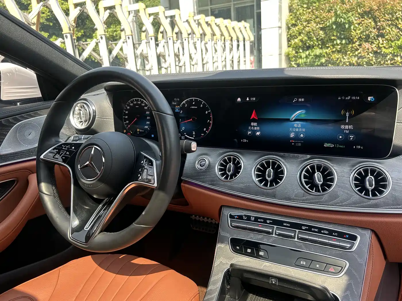 MERCEDES-BENZ CLS
