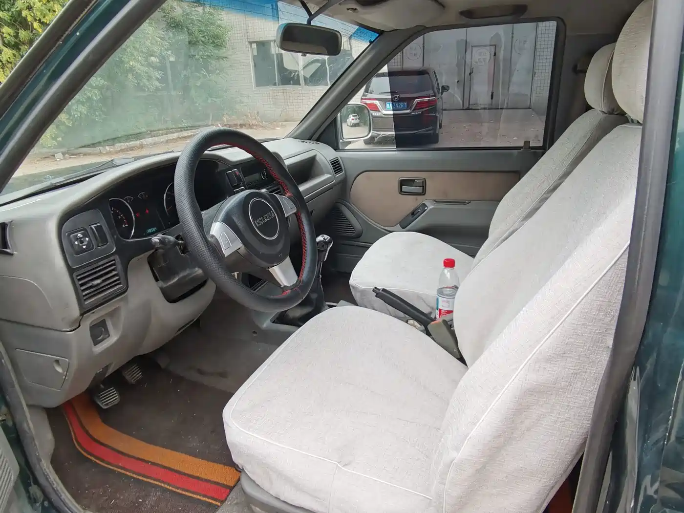 Isuzu Pickup 2016 2015 2.8T 2WD 4JB1CT