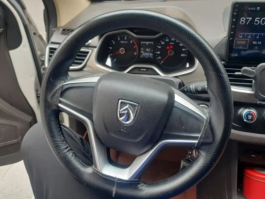 Baojun 310W 2020 2017 1.5L Manual Comfort China V