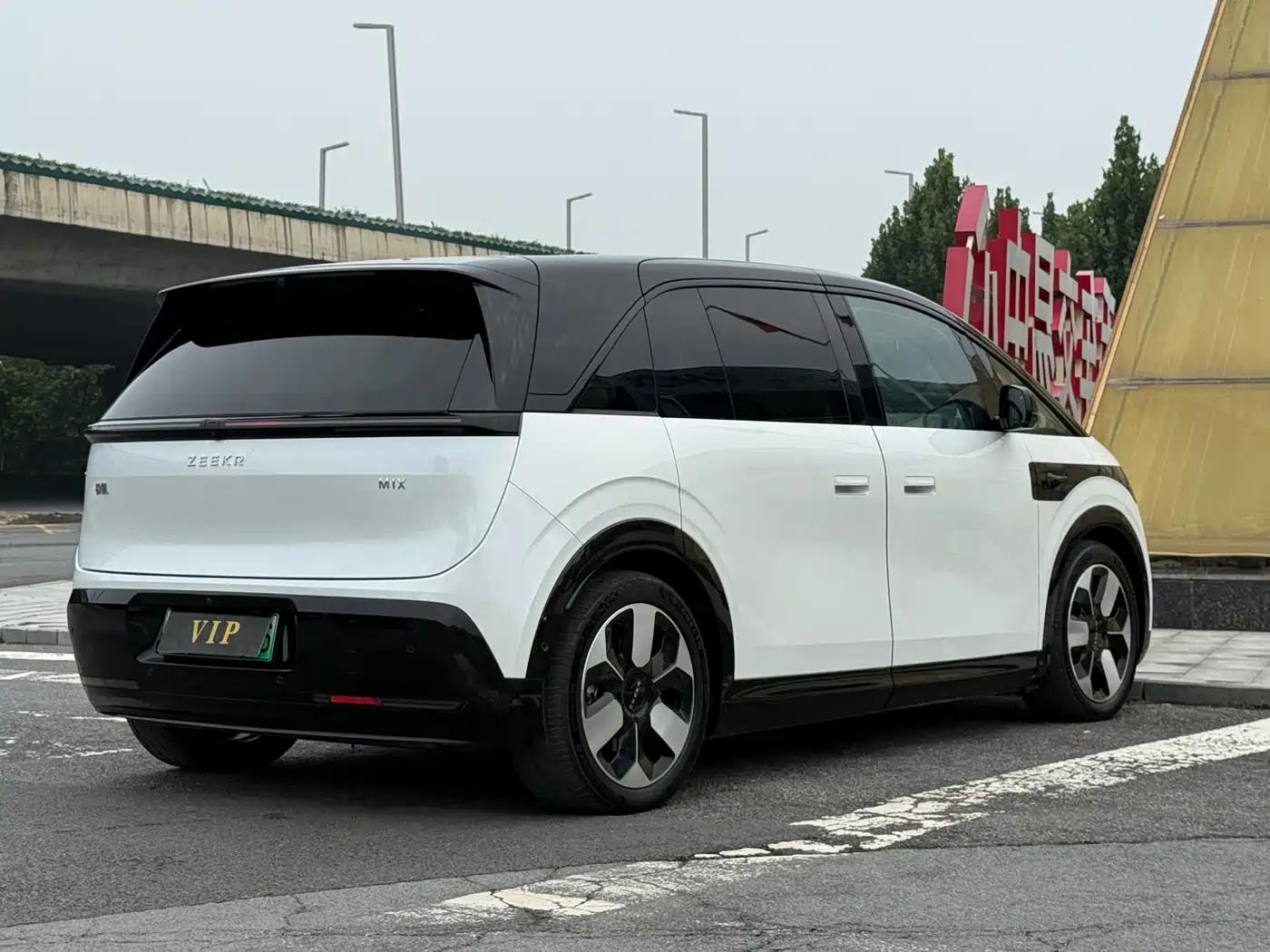 ZEEKR MIX 2025 2025 Long Range Intelligent Driving Edition