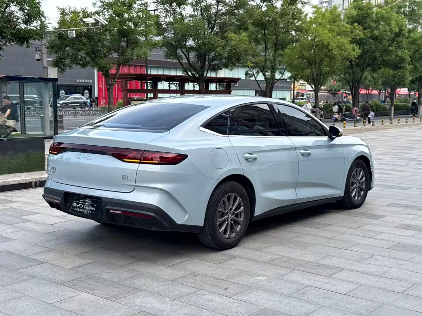 BYD Qin L 2024 2024 DM-i 80KM Leading Edition