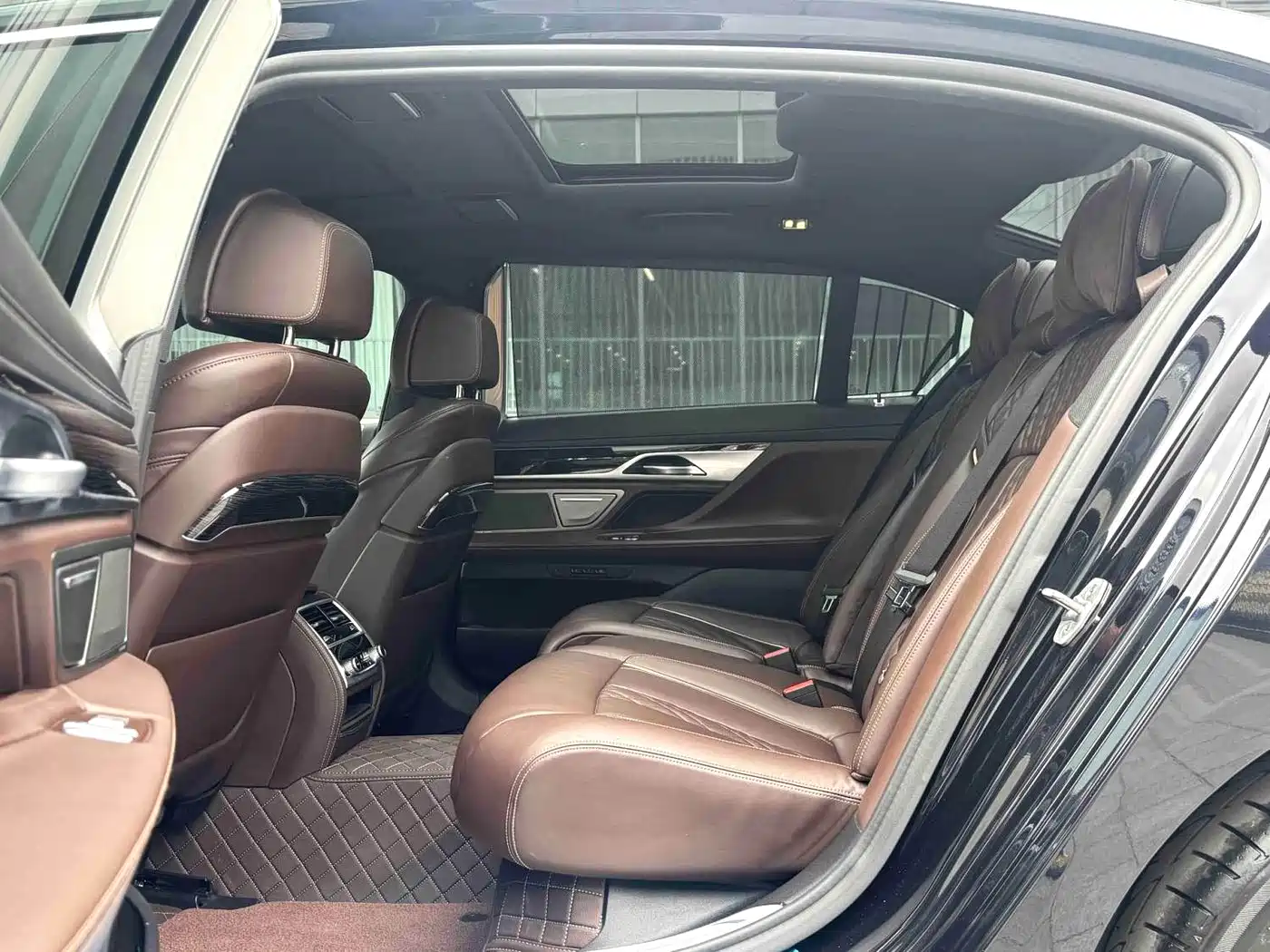 BMW 7 Series 2022 2021 Model 730Li M Sport Package
