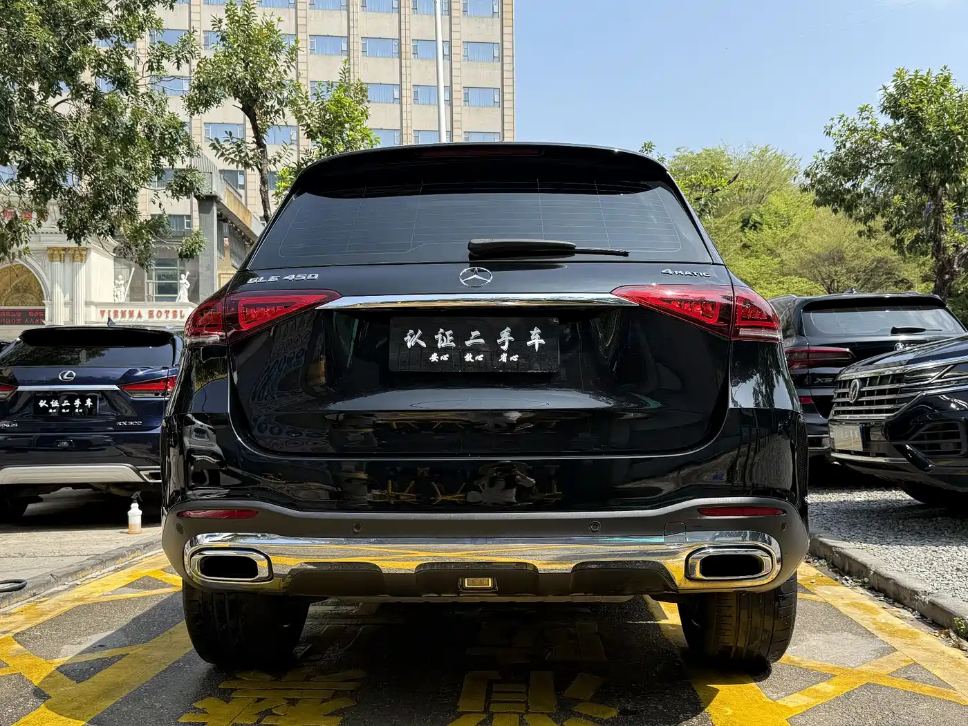 MERCEDES-BENZ GLE