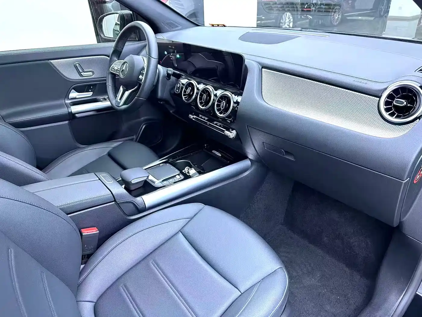 Mercedes-Benz GLA 2023 2023 GLA 200