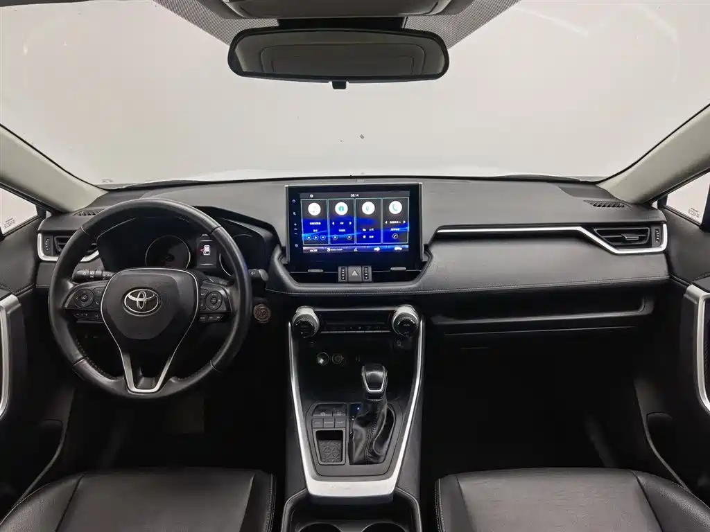 Toyota Wildlander 2022 2.0L CVT FWD Luxury PLUS Edition фото 5