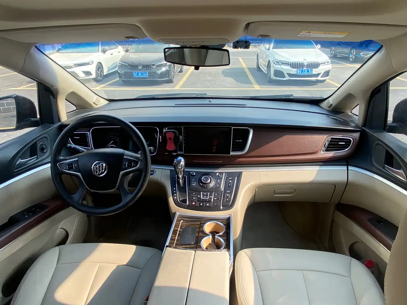 Buick GL8 2018 28T Comfort China VI фото 15