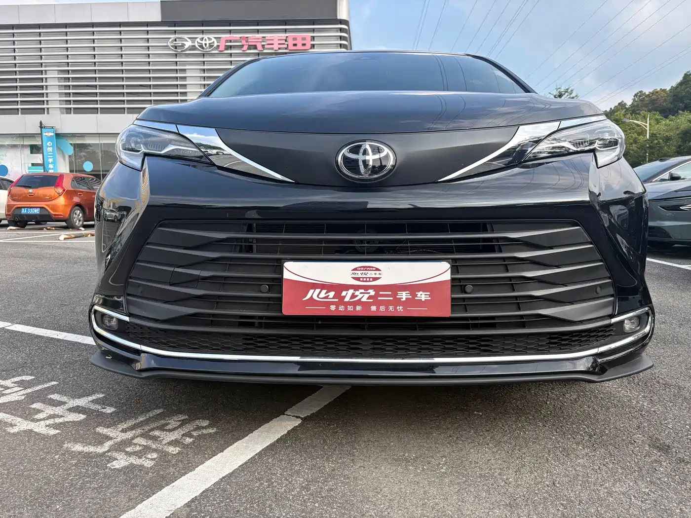 Toyota Sienna 2026 2026 Model 2.5L Hybrid 2WD Comfort Edition
