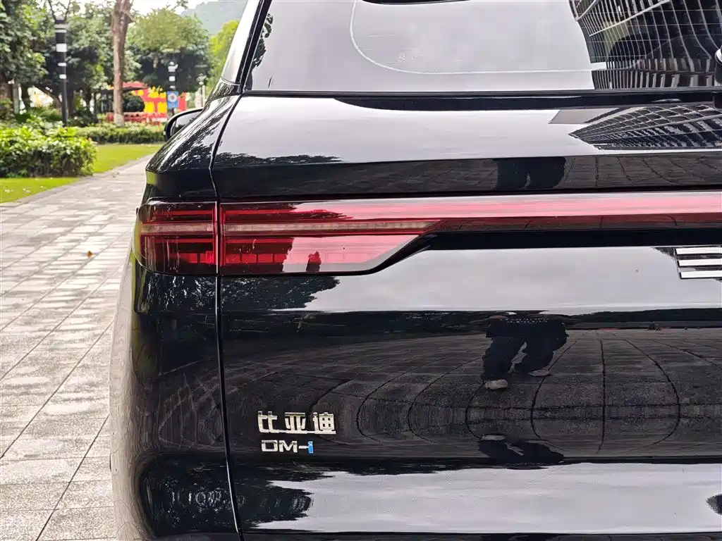 BYD Song Pro New Energy 2025 2nd Generation Smart Drive Edition DM-i 75KM Leading Type фото 13