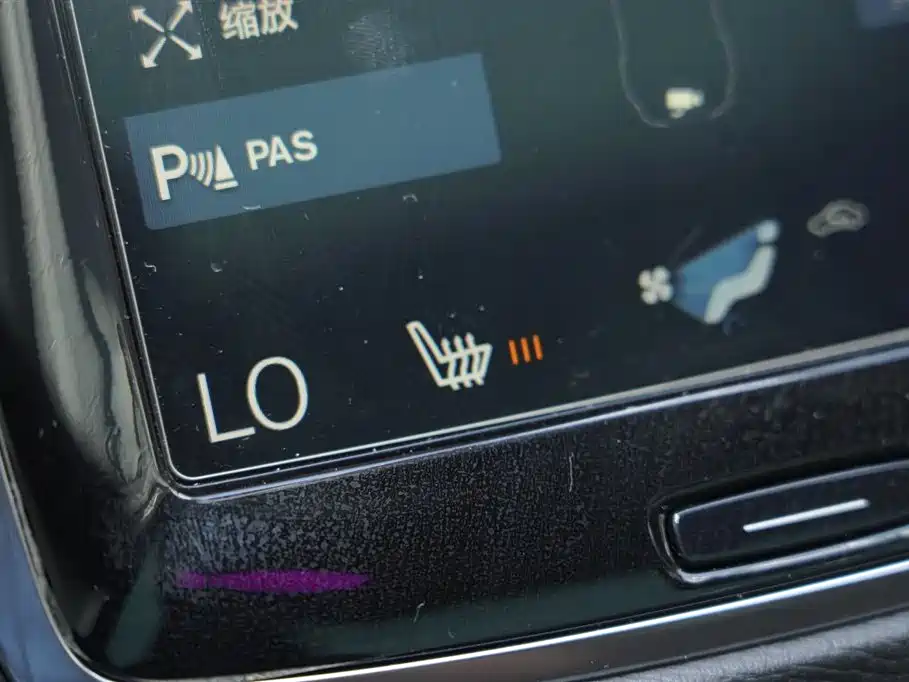 Volvo XC90 2022 B6 Smart Elite Luxury 7-Seater фото 22