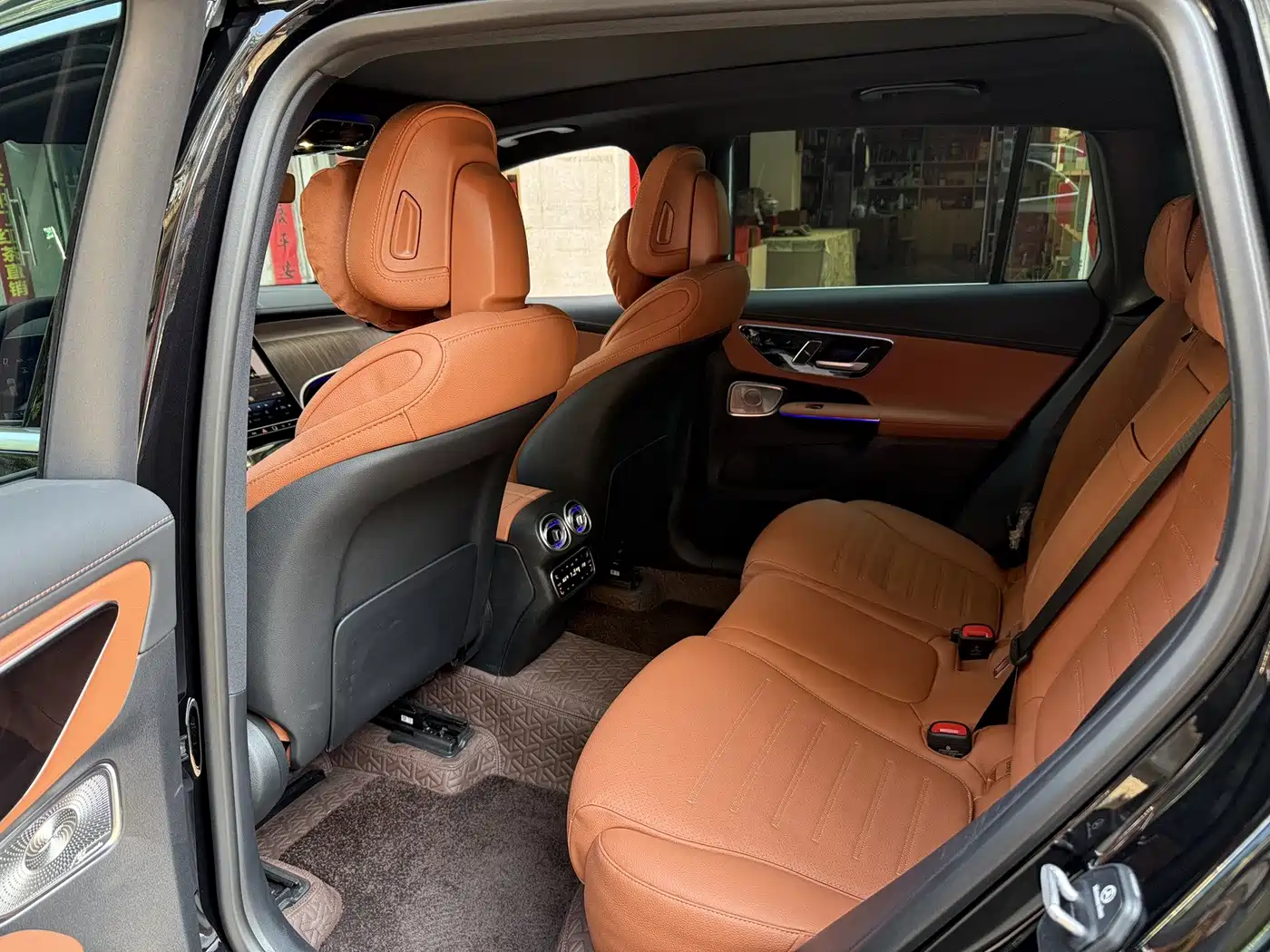 Mercedes-Benz GLC 2026 2025 GLC 300 L 4MATIC Dynamic 5-seater
