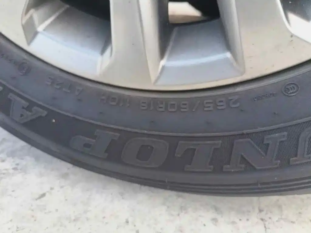 Toyota Prado 2018 2018 3.5L Automatic TX-L Rear-mounted Spare Tire