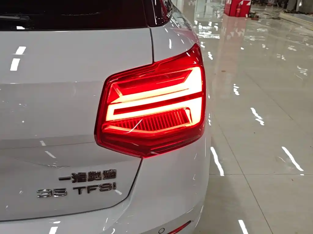 Audi Q2L 2019 2018 35 TFSI Fashion Elegance China V
