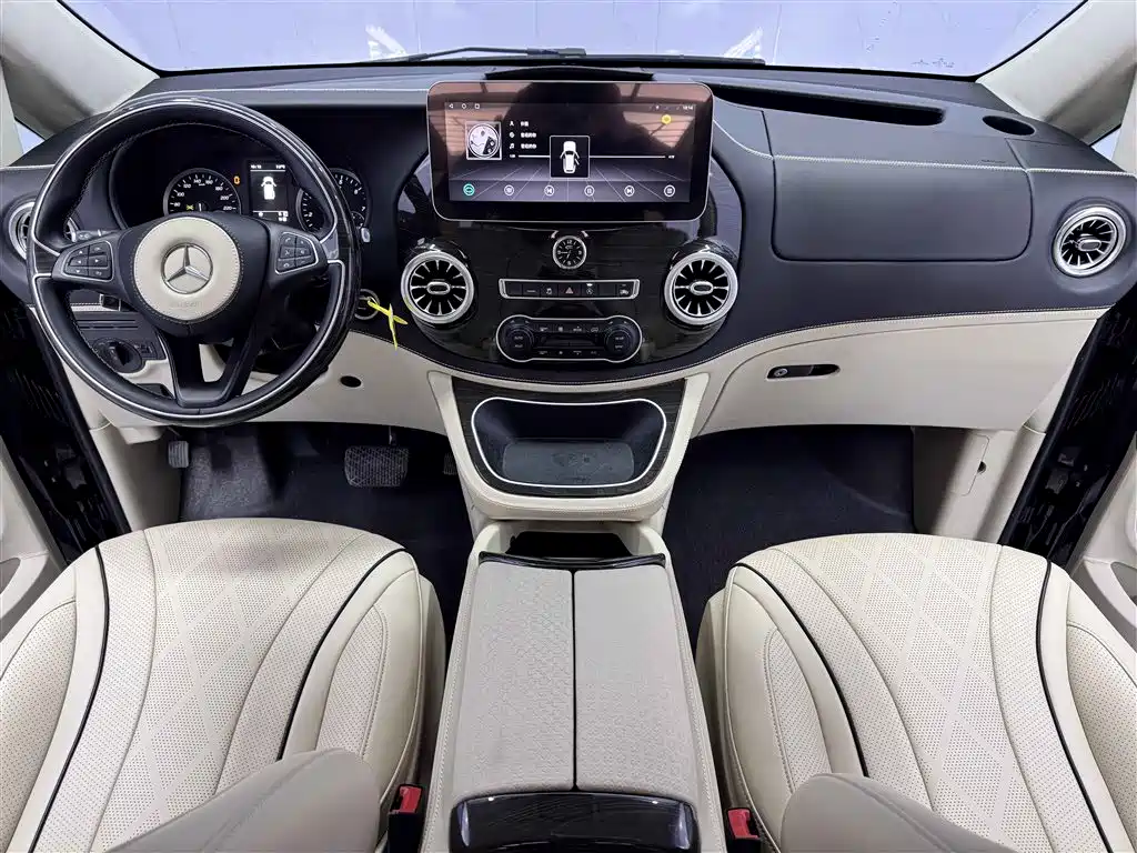 Mercedes-Benz Vito 2021 2.0T Elite 7-Seater фото 13