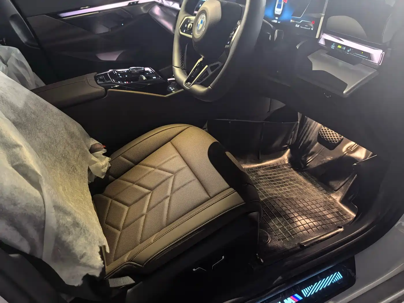 Фото 8 - BMW 5 Series