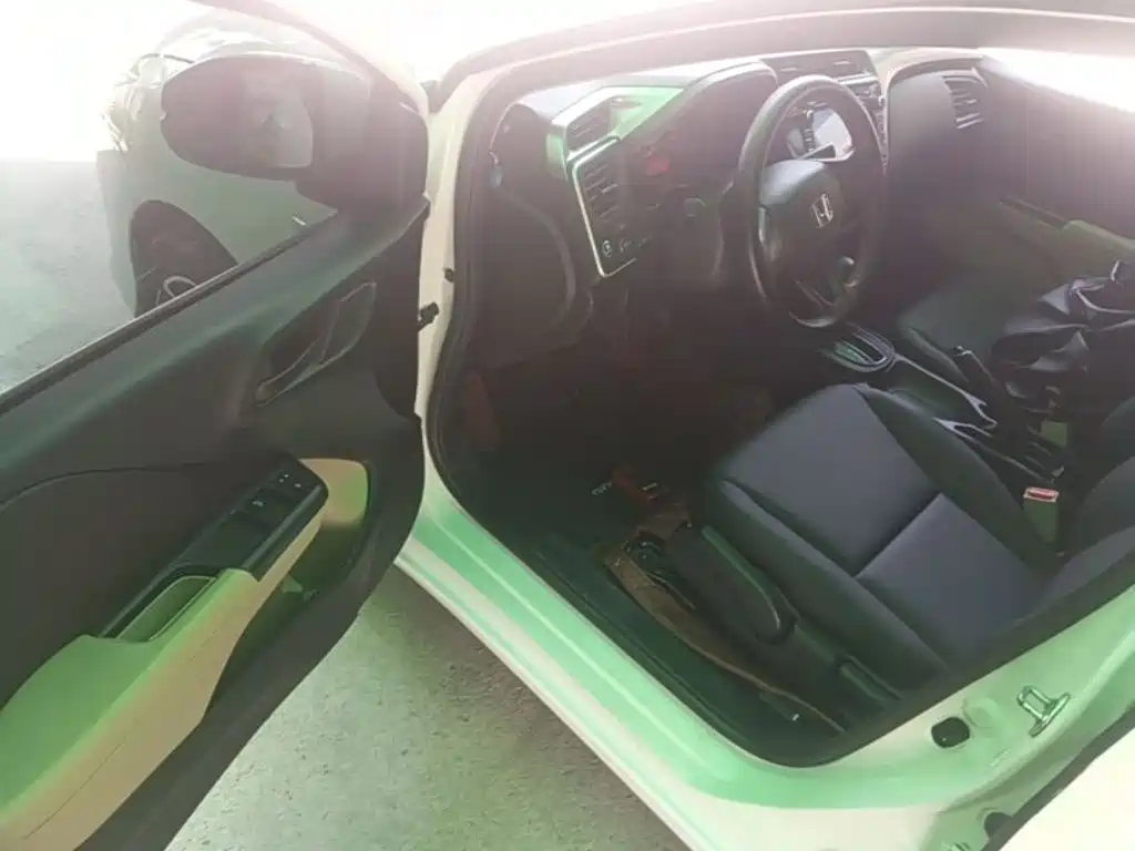 Honda City 2015 2015 1.5L CVT Comfort