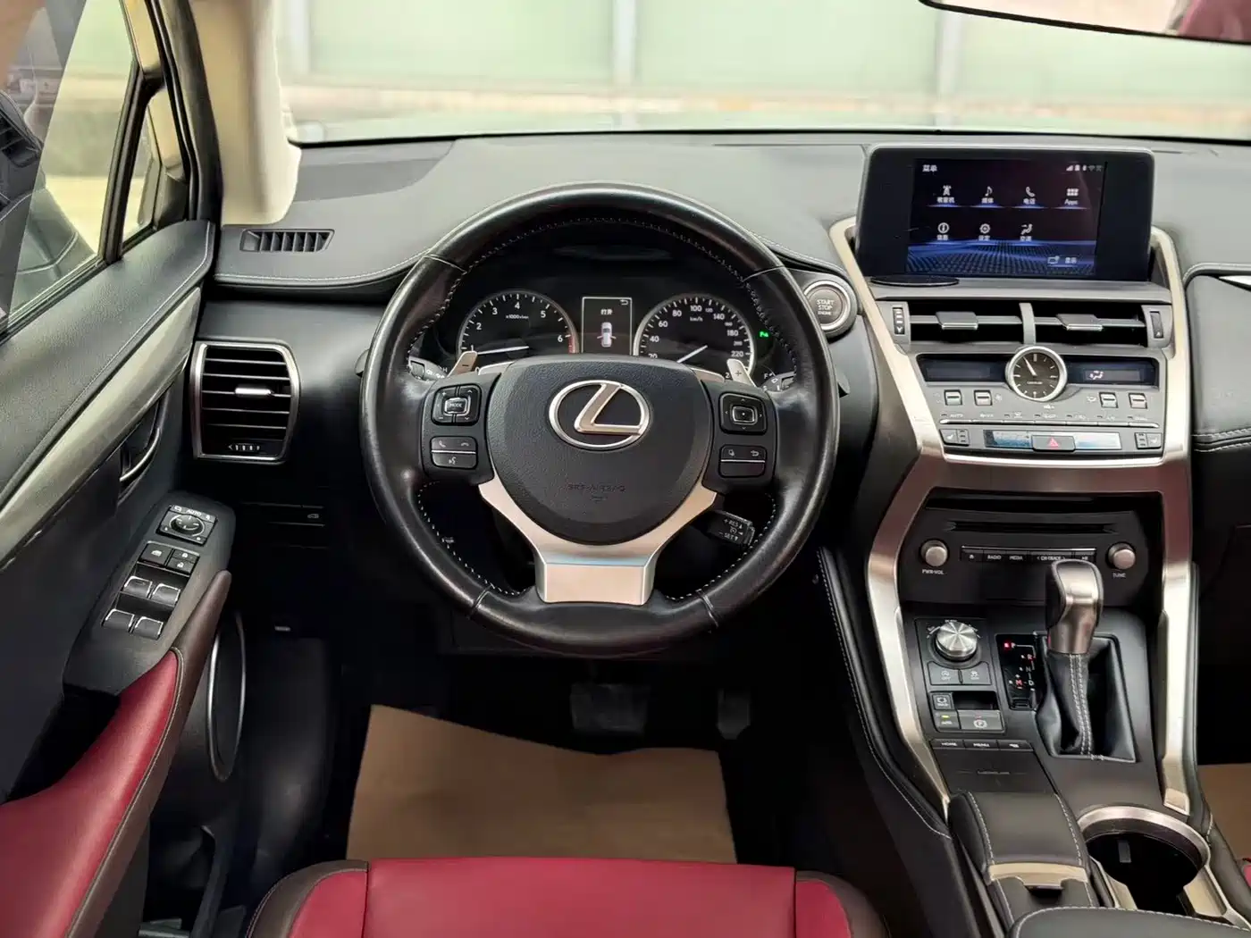 Lexus NX 2018 Model 300 FWD Fengxing Edition фото 19