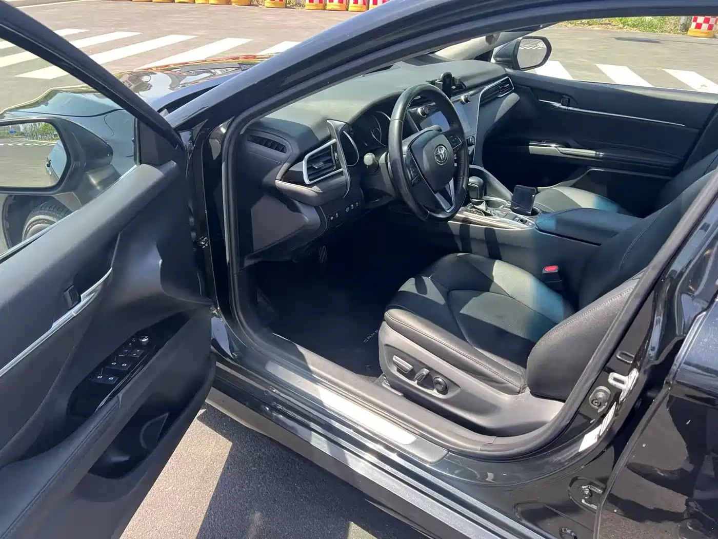 Toyota Camry 2019 Facelift 2.0G Luxury Edition фото 4