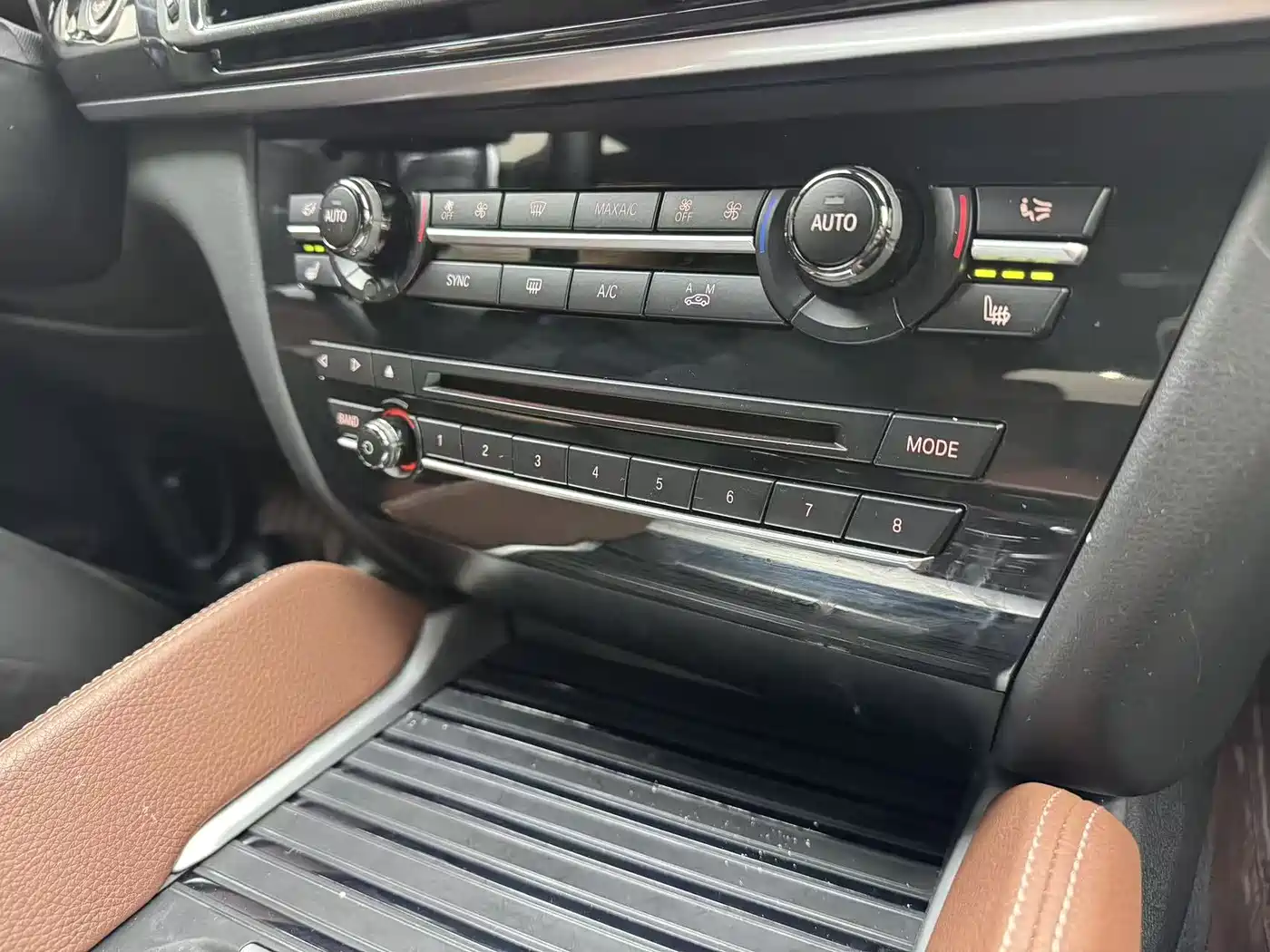 BMW X6 2018 xDrive35i Leading Model фото 7
