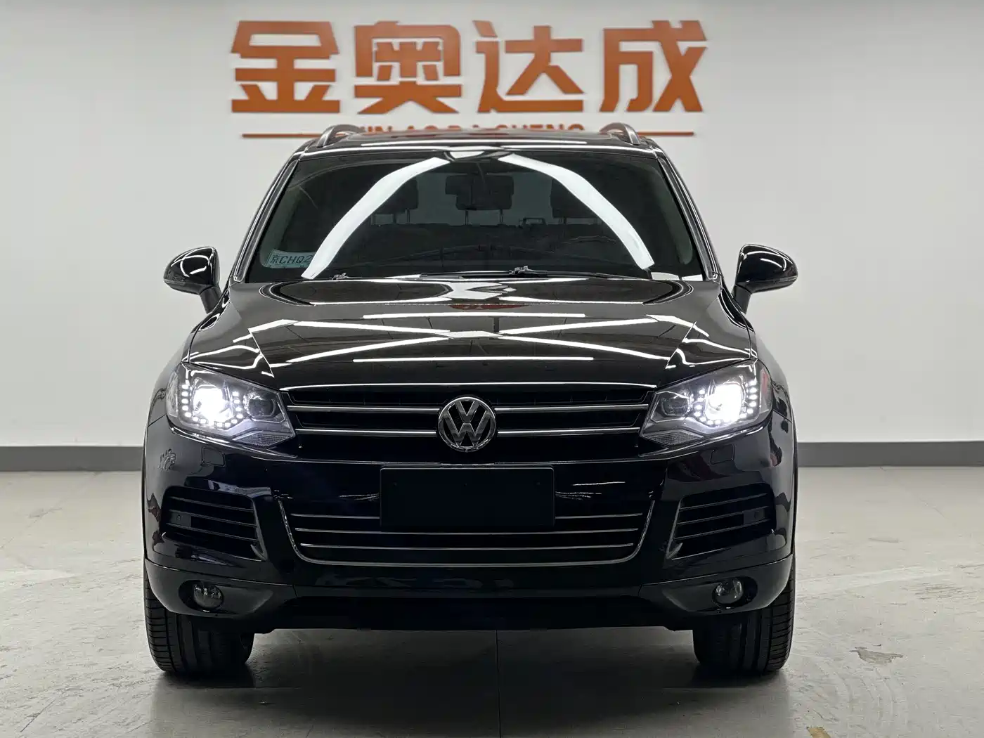 Volkswagen Touareg 2011 3.0TSI Standard фото 2