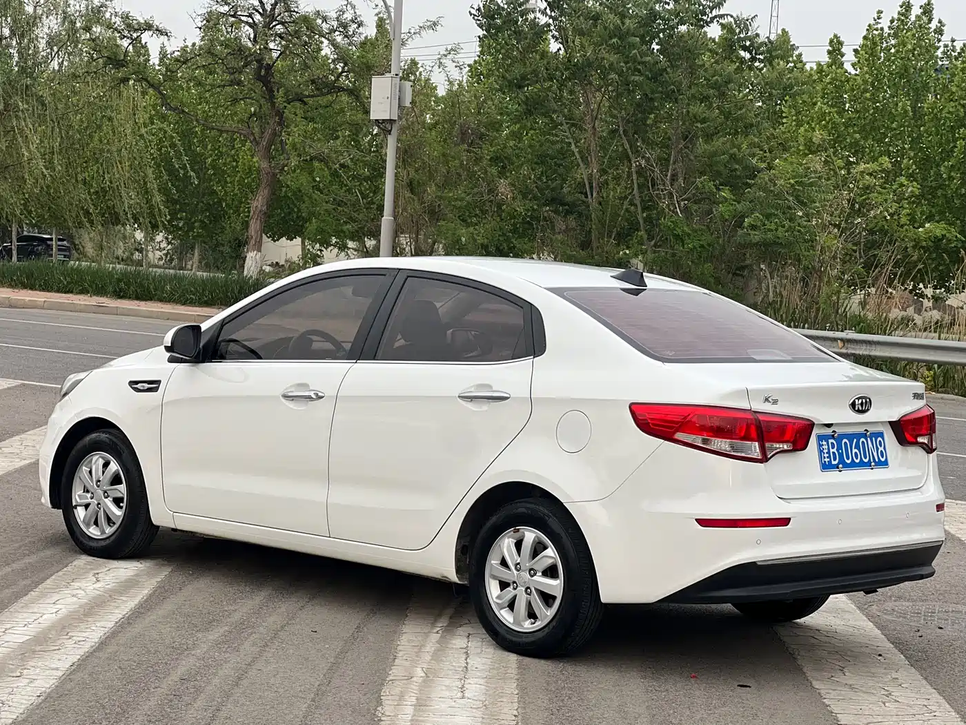 Kia K2 2015 Sedan 1.4L MT GLS фото 21