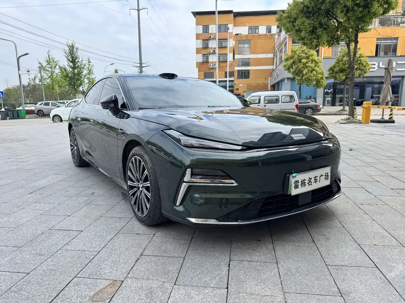 Geely Galaxy Galaxy Xingyao 8 2025 130km EM-P Starship Edition фото 2