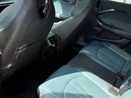 Фото 6 - MG MG7