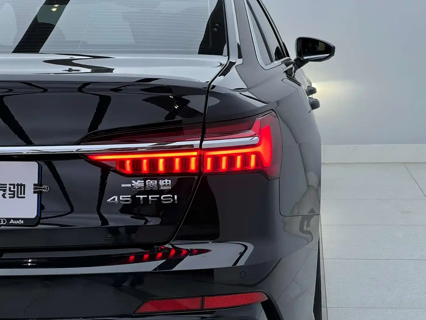 Audi A6L 2024 45 TFSI Premium Dynamic фото 9