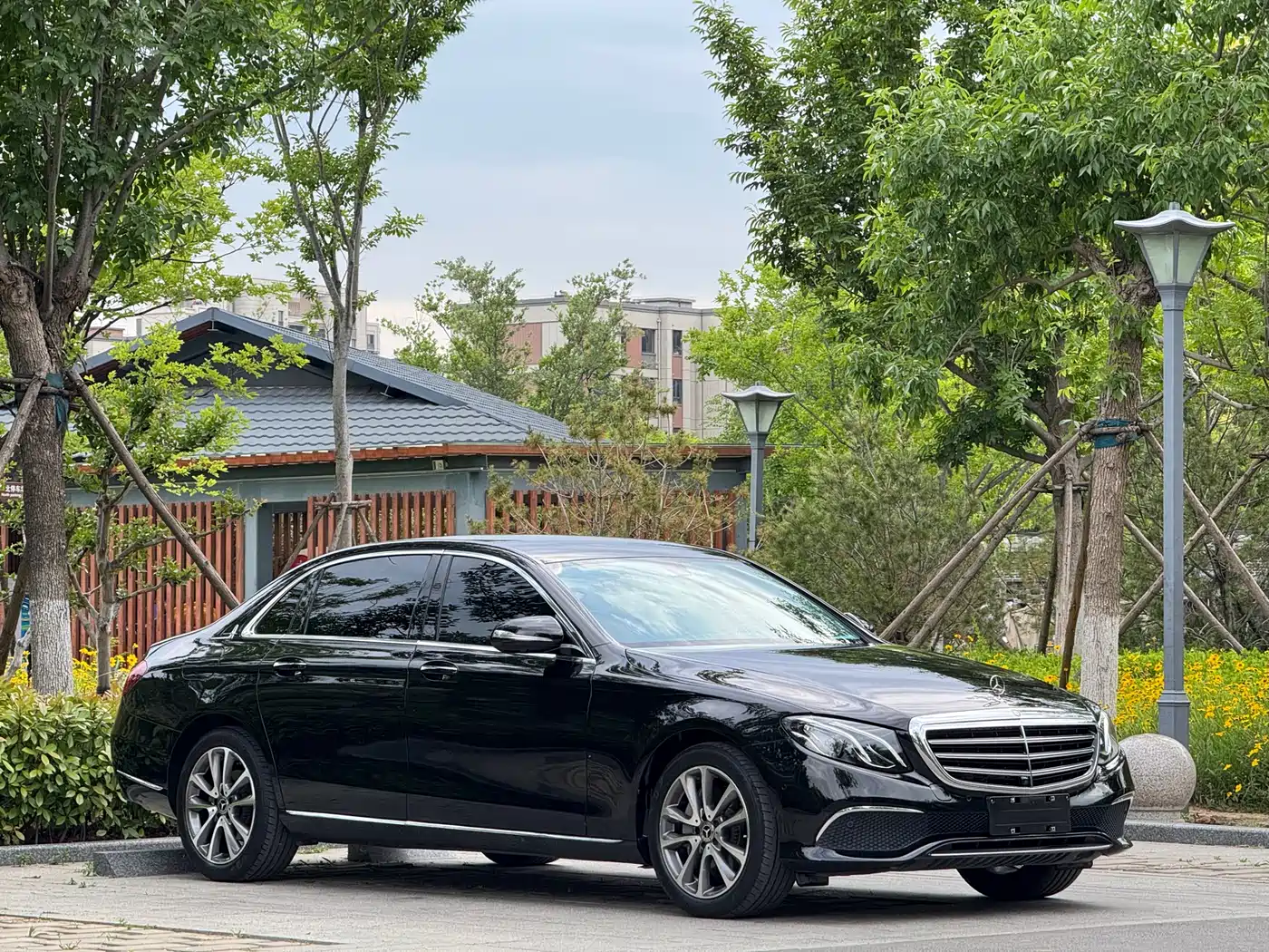 Mercedes-Benz E-Class 2019 Facelift E 300 L Fashion фото 3