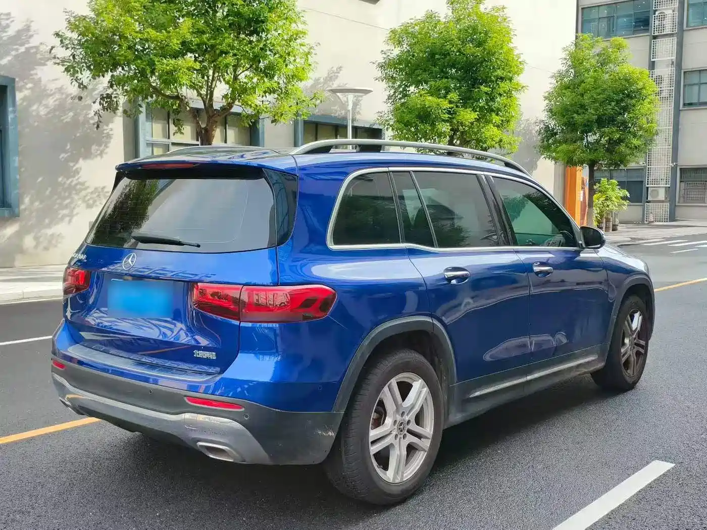 Фото 6 - Mercedes-Benz GLB