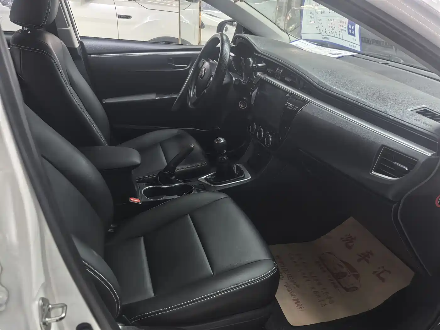 Toyota Corolla 2017 1.2T Manual GL фото 10